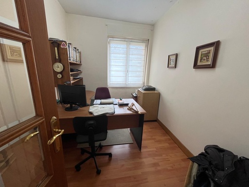 EXCLUSIVA VIVIENDA DE 200 m² CON MÚLTIPLES POSIBILIDADES EN MIRAMAR, HONDARRIBIA